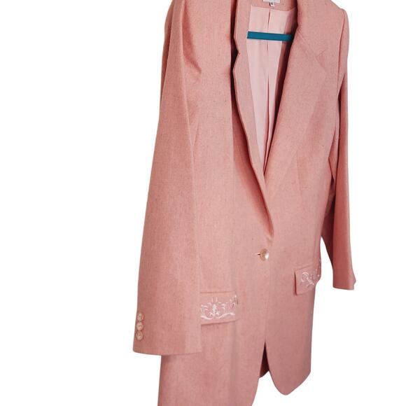 Vintage Agenda Made in USA Pink Wool Blend Embroidered Pockets Blazer Sz 14 Y2K - Picture 5 of 12